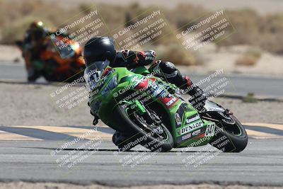 media/Oct-04-2025-CVMA (Sat) [[408bcdd6e4]]/Race 4-Formula Middleweight (Holeshot)/